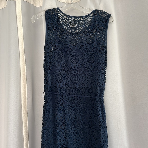 Neiman Marcus Lace Long Column Dress - Navy Blue - Picture 5 of 7